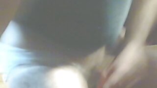 Приголомшлива струнка потягушка Люсі Белл сідає на обличчя і смокче в позі 69 секс відео українське