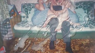Розпусна блондинка милашка український порно фільм дрочить на камеру від першої особи